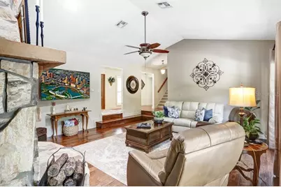 36805 Waterfall Drive, Dade City, FL 33525 - Photo 15