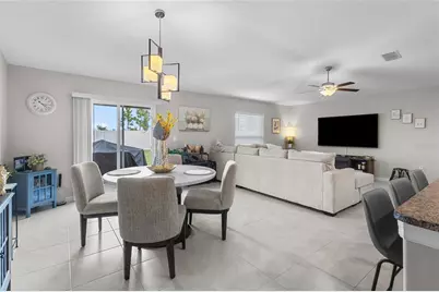 5426 Blue Azure Drive, Wimauma, FL 33598 - Photo 9