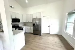 3832 Pebble Ct, Palm Harbor, FL 34684 - Photo 13