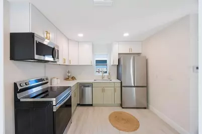 1160 36th Avenue N, Saint Petersburg, FL 33704 - Photo 15