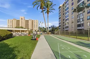 2621 Cove Cay Dr, Clearwater, FL 33760 - Photo 29