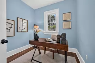 1110 Jungle Ave N, Saint Petersburg, FL 33710 - Photo 39