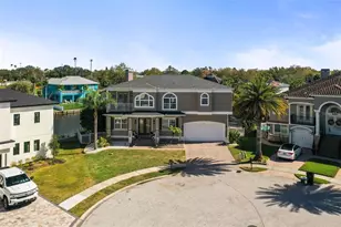 207 Manatee Ln, Tarpon Springs, FL 34689 - Photo 75
