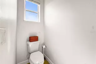 207 Manatee Ln, Tarpon Springs, FL 34689 - Photo 39