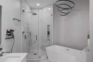 449 S 12th St, Tampa, FL 33602 - Photo 23