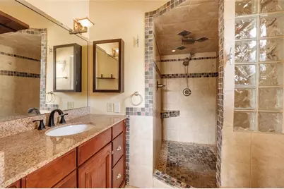 9665 2nd Street N, Saint Petersburg, FL 33702 - Photo 13