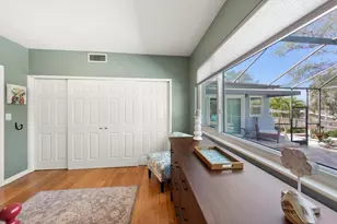 210 Live Oak Ln, Largo, FL 33770 - Photo 25