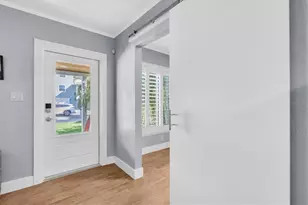 137 Pennsylvania Ave, Palm Harbor, FL 34683 - Photo 5