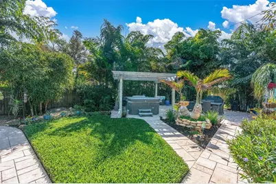 137 Pennsylvania Avenue, Palm Harbor, FL 34683 - Photo 29