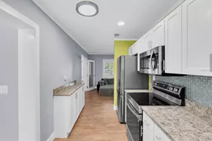 137 Pennsylvania Ave, Palm Harbor, FL 34683 - Photo 13