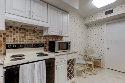 5155 Isla Key Boulevard S #301, Saint Petersburg, FL 33715 - Photo 9