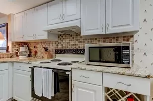 5155 Isla Key Blvd S, Saint Petersburg, FL 33715 - Photo 11