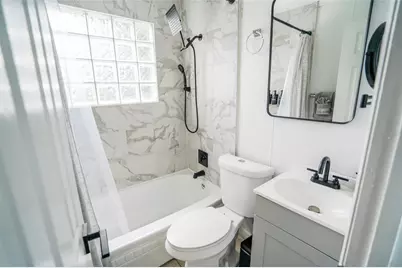 1361 29th Street S, Saint Petersburg, FL 33712 - Photo 9
