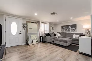 3566 7th Ave SE, Largo, FL 33771 - Photo 3