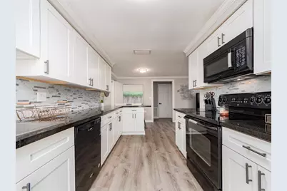 3566 7th Avenue SE, Largo, FL 33771 - Photo 9