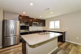 6377 Domenico Ct, Groveland, FL 34736 - Photo 5