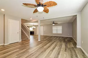 6377 Domenico Ct, Groveland, FL 34736 - Photo 5