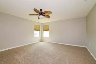 6377 Domenico Ct, Groveland, FL 34736 - Photo 13