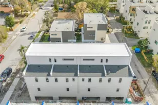 364 14th St N, Saint Petersburg, FL 33705 - Photo 7