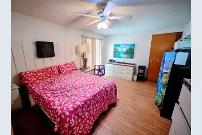 8026 Victoria Way, Weeki Wachee, FL 34613 - Photo 7