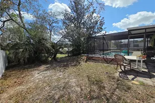 8026 Victoria Way, Weeki Wachee, FL 34613 - Photo 17
