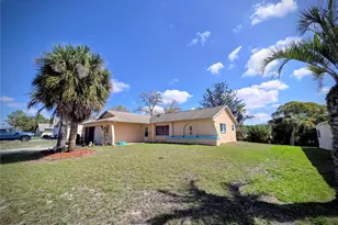 8026 Victoria Way, Weeki Wachee, FL 34613 - Photo 15