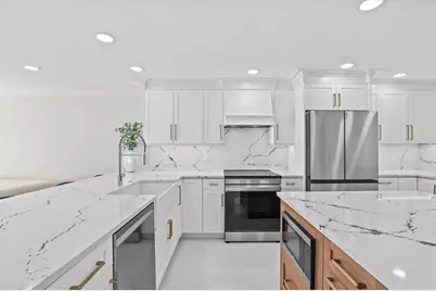 865 S Gulfview Boulevard #106, Clearwater Beach, FL 33767 - Photo 5