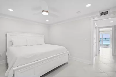 865 S Gulfview Boulevard #106, Clearwater Beach, FL 33767 - Photo 23