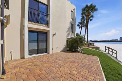 865 S Gulfview Boulevard #106, Clearwater Beach, FL 33767 - Photo 17