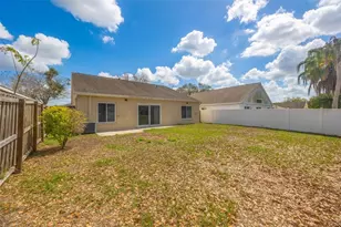 12526 Dawn Vista Dr, Riverview, FL 33578 - Photo 15