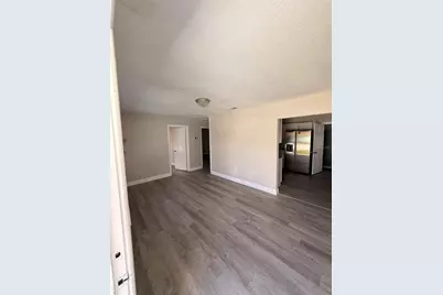 1510 W Powhatan Avenue #1, Tampa, FL 33603 - Photo 3