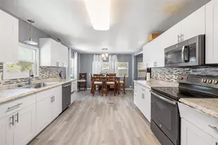 3822 Alice Dr, Wesley Chapel, FL 33543 - Photo 7