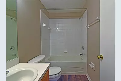 4077 Dolphin Drive, Tampa, FL 33617 - Photo 23