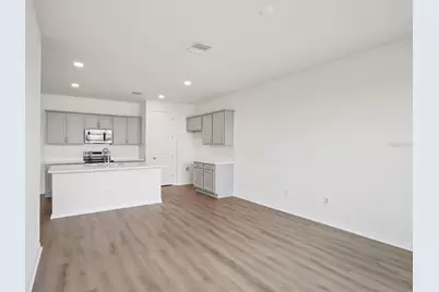 31477 Spanish Mission Road, San Antonio, FL 33576 - Photo 5
