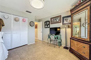 304 Mindy Dr, Largo, FL 33771 - Photo 27