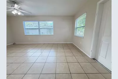 5011 9th Street Court E, Bradenton, FL 34203 - Photo 3