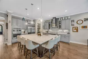 29256 Picana Ln, Wesley Chapel, FL 33543 - Photo 9