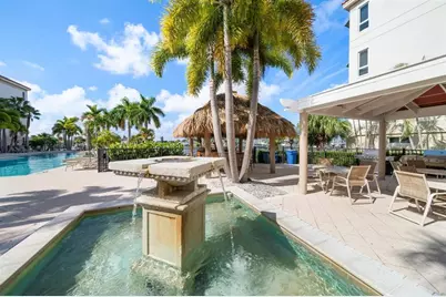 1030 Bellasol Way #3201, Apollo Beach, FL 33572 - Photo 9