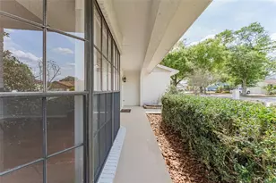 16203 Fantasia Dr, Tampa, FL 33624 - Photo 7
