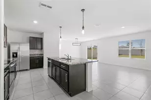 5495 Warrington Town Path, Wesley Chapel, FL 33545 - Photo 11