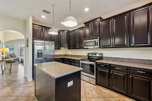 10914 Whitecap Dr, Riverview, FL 33579 - Photo 9