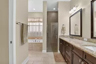 6870 Shimmering Dr, Lakeland, FL 33813 - Photo 27