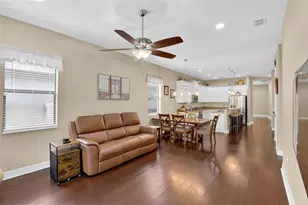 6870 Shimmering Dr, Lakeland, FL 33813 - Photo 19