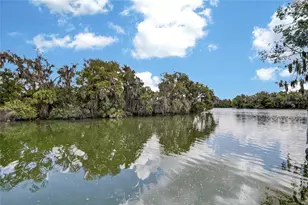 6870 Shimmering Dr, Lakeland, FL 33813 - Photo 5