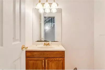 6734 Twelve Oaks Boulevard, Tampa, FL 33634 - Photo 17