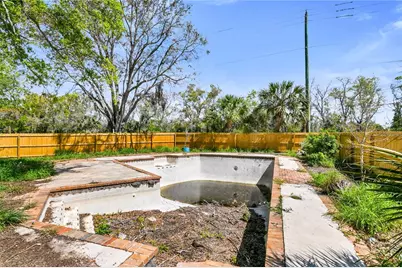 6734 Twelve Oaks Boulevard, Tampa, FL 33634 - Photo 47