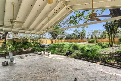 6734 Twelve Oaks Boulevard, Tampa, FL 33634 - Photo 37