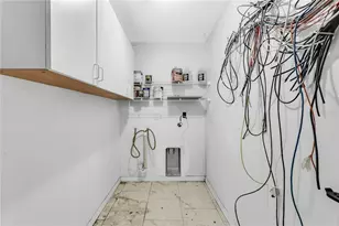 6734 Twelve Oaks Blvd, Tampa, FL 33634 - Photo 33