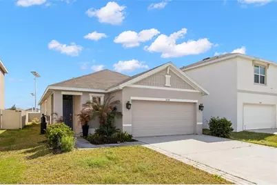 31130 Penny Surf Loop, Wesley Chapel, FL 33545 - Photo 3