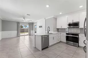 31130 Penny Surf Loop, Wesley Chapel, FL 33545 - Photo 11